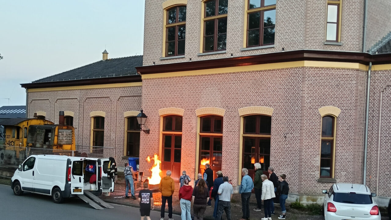 Jaarlijkse BHV-cursus bij het NNTTM.