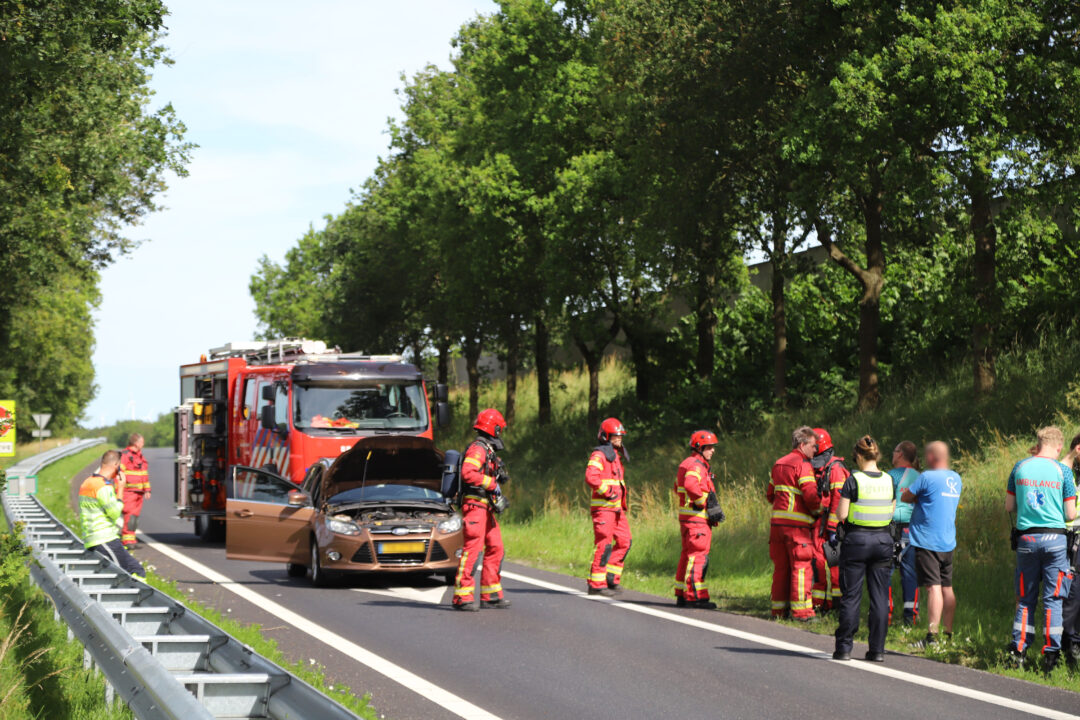 Twee auto's botsen op afrit A7 bij Sappemeer
