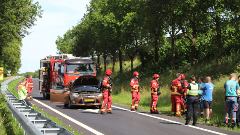 Twee auto's botsen op afrit A7 bij Sappemeer