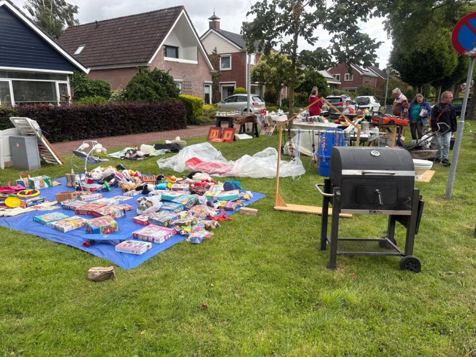 Garage-sale Siddeburen juni 2026
