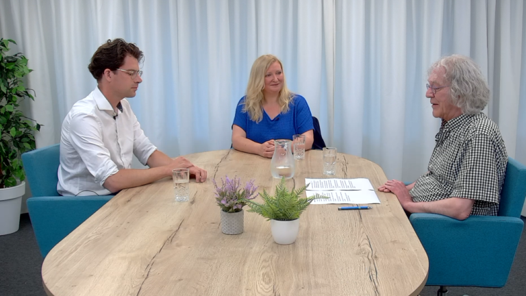 politiek in MG  Yannick Lutterop en Lianne Lianna Bogema