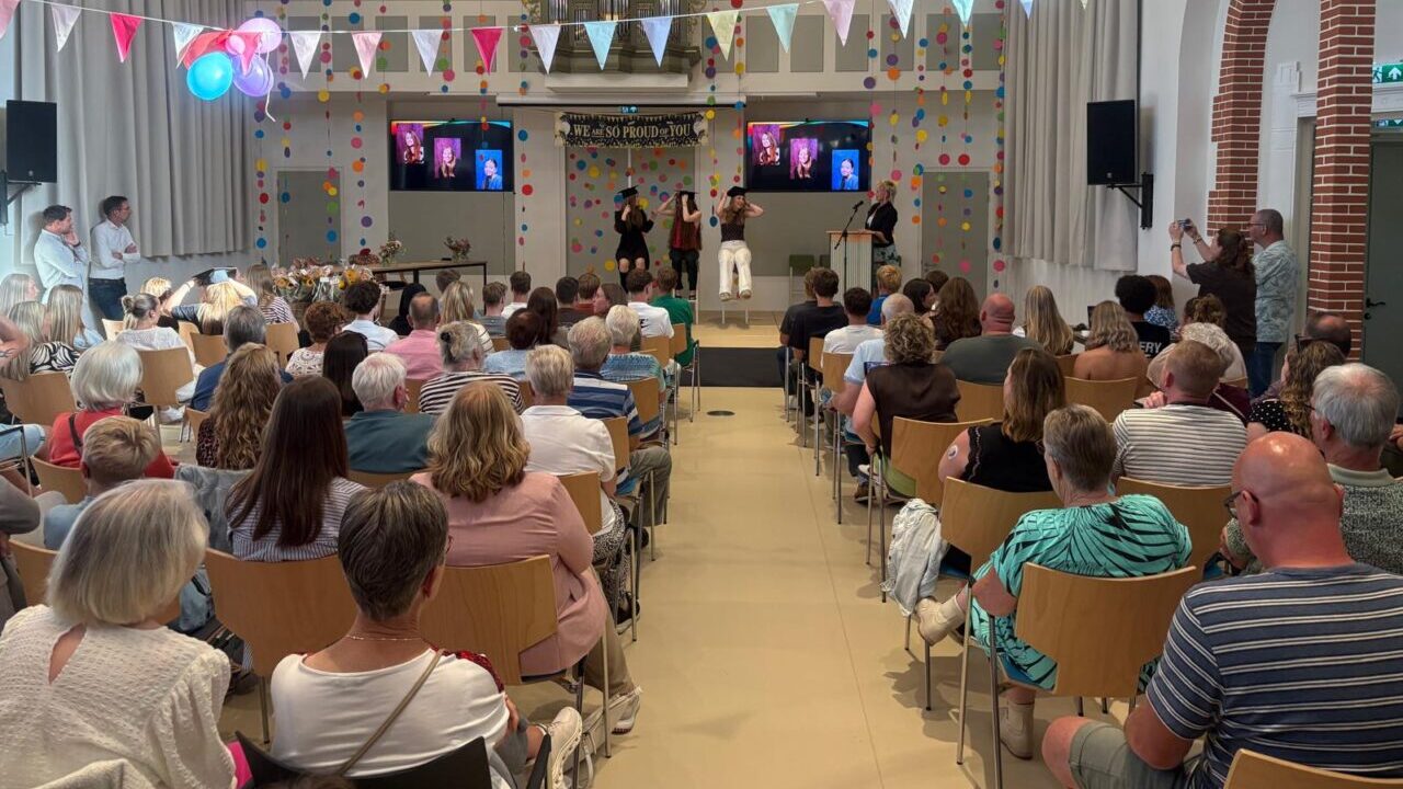 Diploma uitreiking Rutgerkopland school Siddeburen 2026