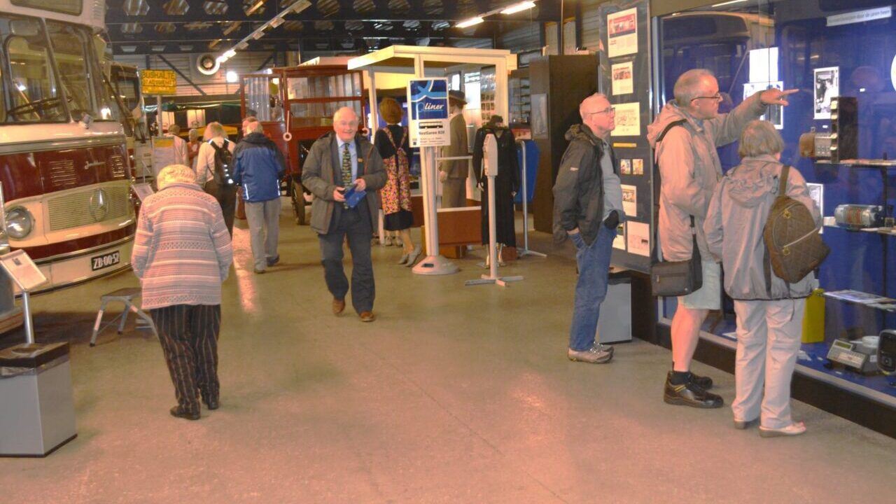 Bron: Nationaal Busmuseum Hoogezand