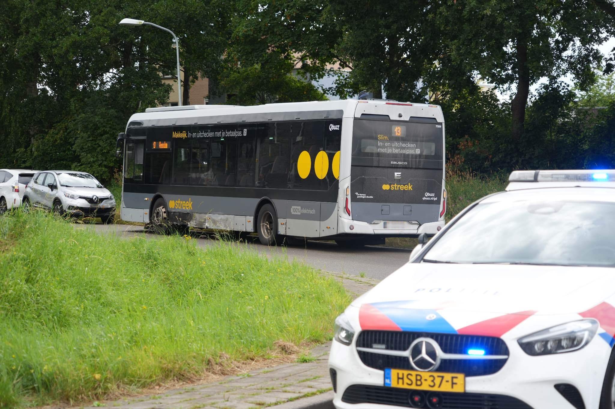 260819_Meter_autoenlijnbusbotsenmuntendam1