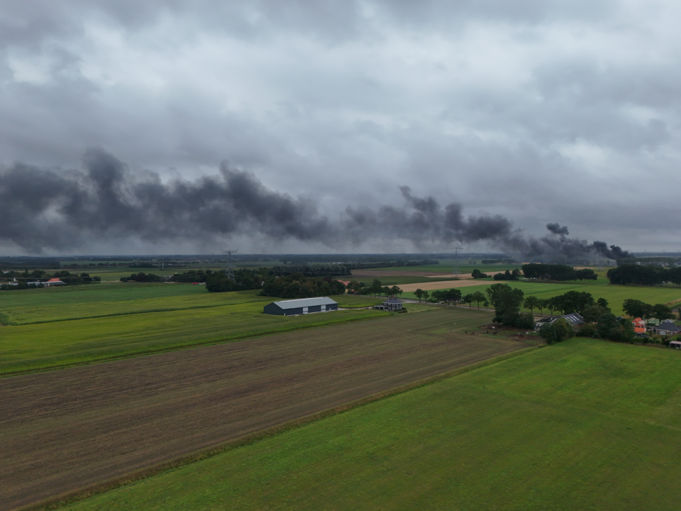 Brand Meeden stroomstation 1