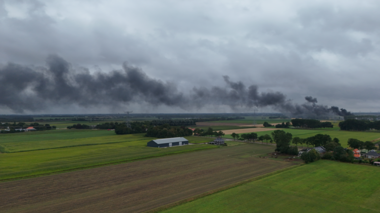 Brand Meeden stroomstation 1