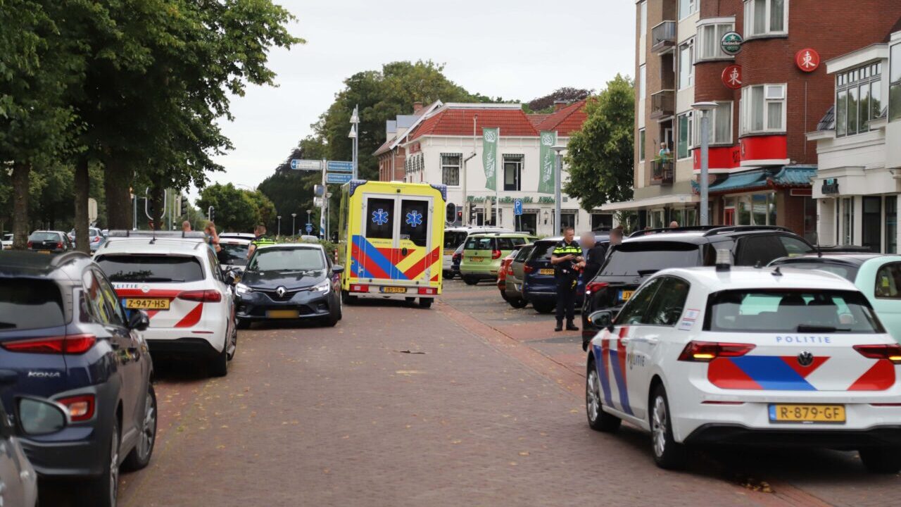 112 Hoogezand. Ongeval en ruzie Hoofdstraat