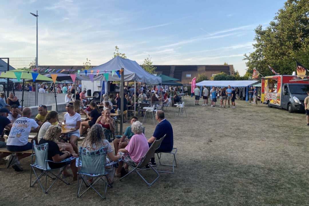 Froombosch smult samen op dorpsfestival. Foodfestival 2026