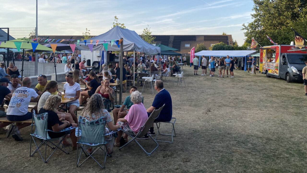 Froombosch smult samen op dorpsfestival. Foodfestival 2026