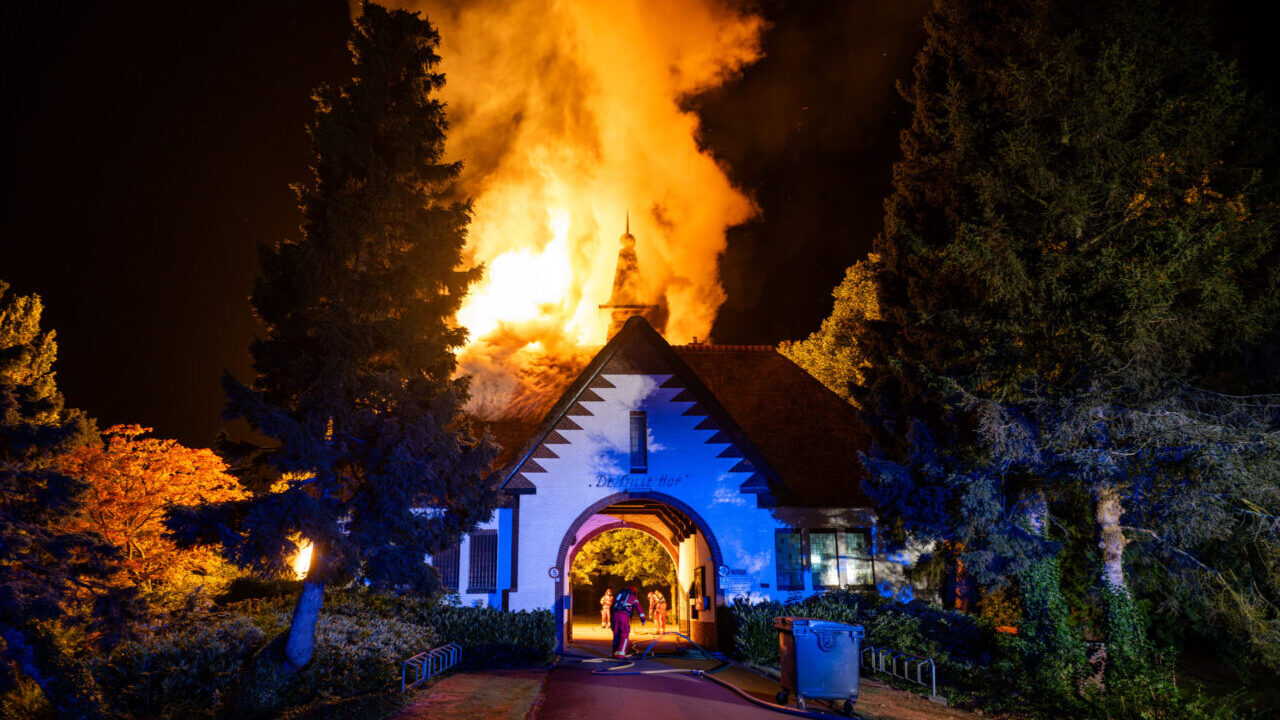 Brand poort Stille Hof Hoogezand
