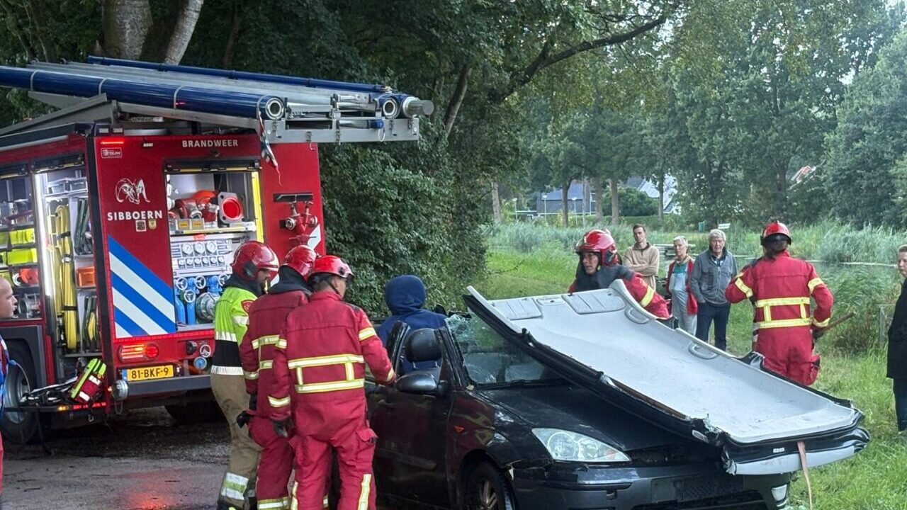 Brandweeroefening Tjuchem
