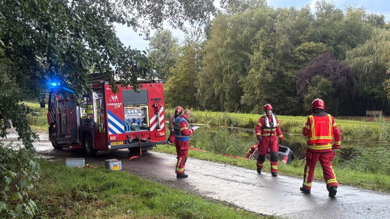 Brandweeroefening Tjuchem