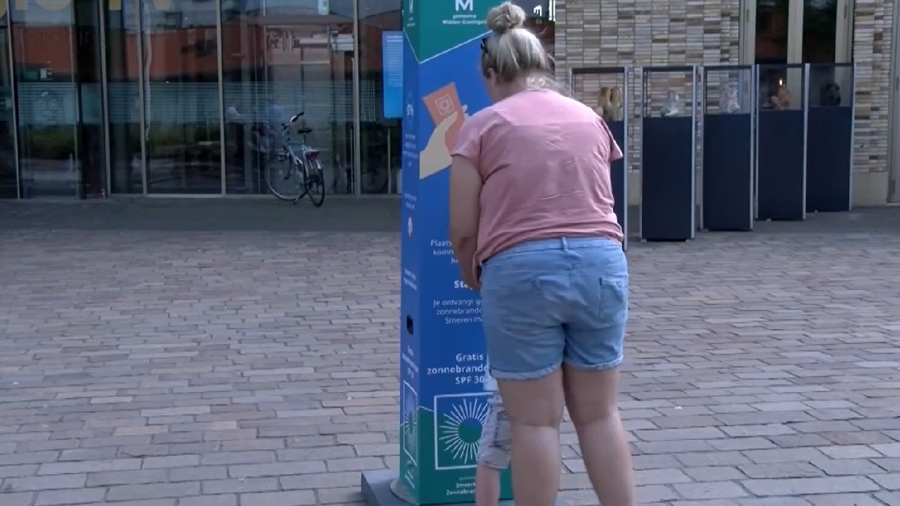 Zonnebrandpaal Huis van cultuur en Bestuur