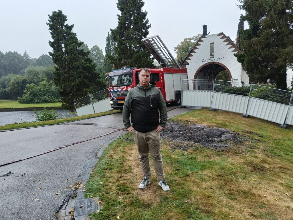 Wethouder Joosten, na brand Stille Hof Hoogezand