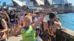 Lydia geniet van marathon door Sydney